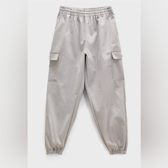 Nike Cargo Joggers - Picture 2 of 5